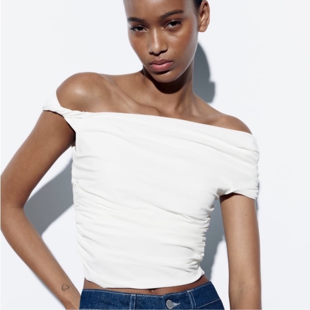 Zara Off-Shoulder Pink Top